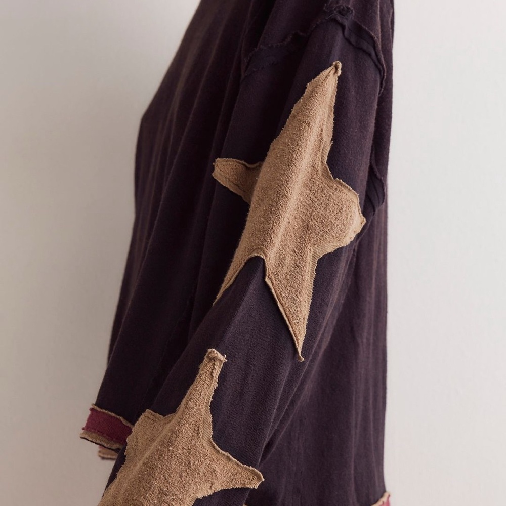 We The Free Black and Tan Star Sweatshirt